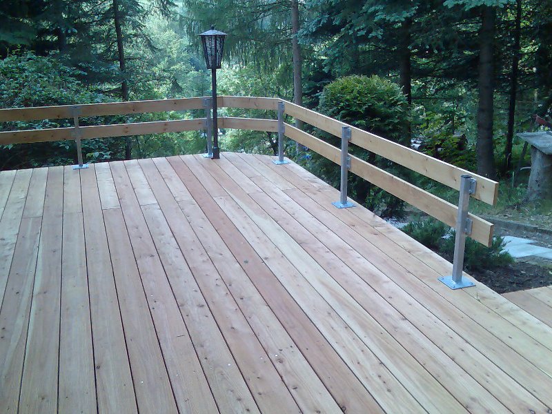 Terrasse aus Lärchenholz Terrasse aus Lärchenholz