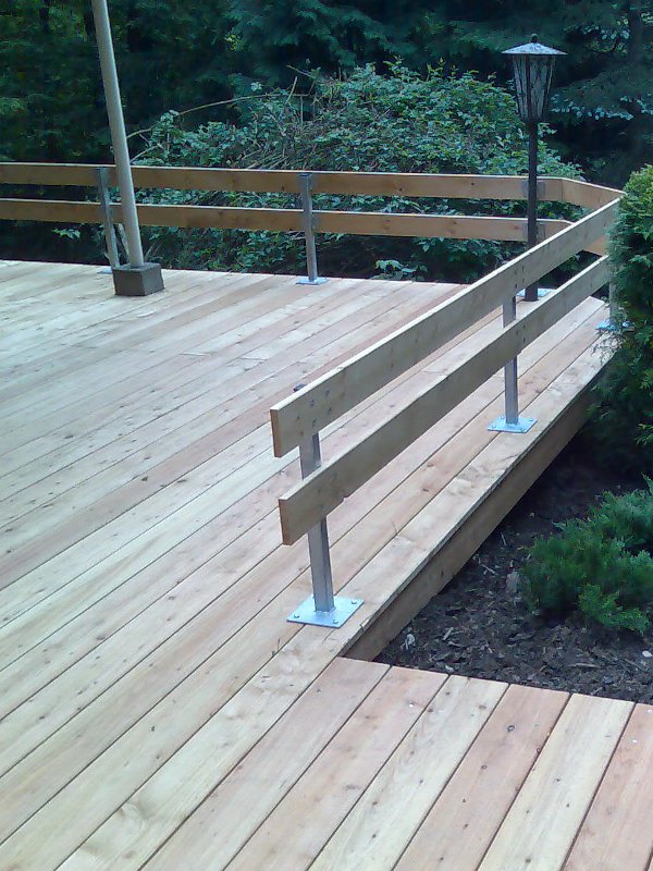 Terrasse aus Lärchenholz Terrasse aus Lärchenholz