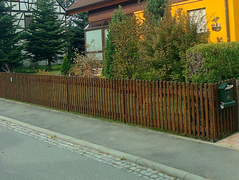 Holzlattenzaun Holzlattenzaun